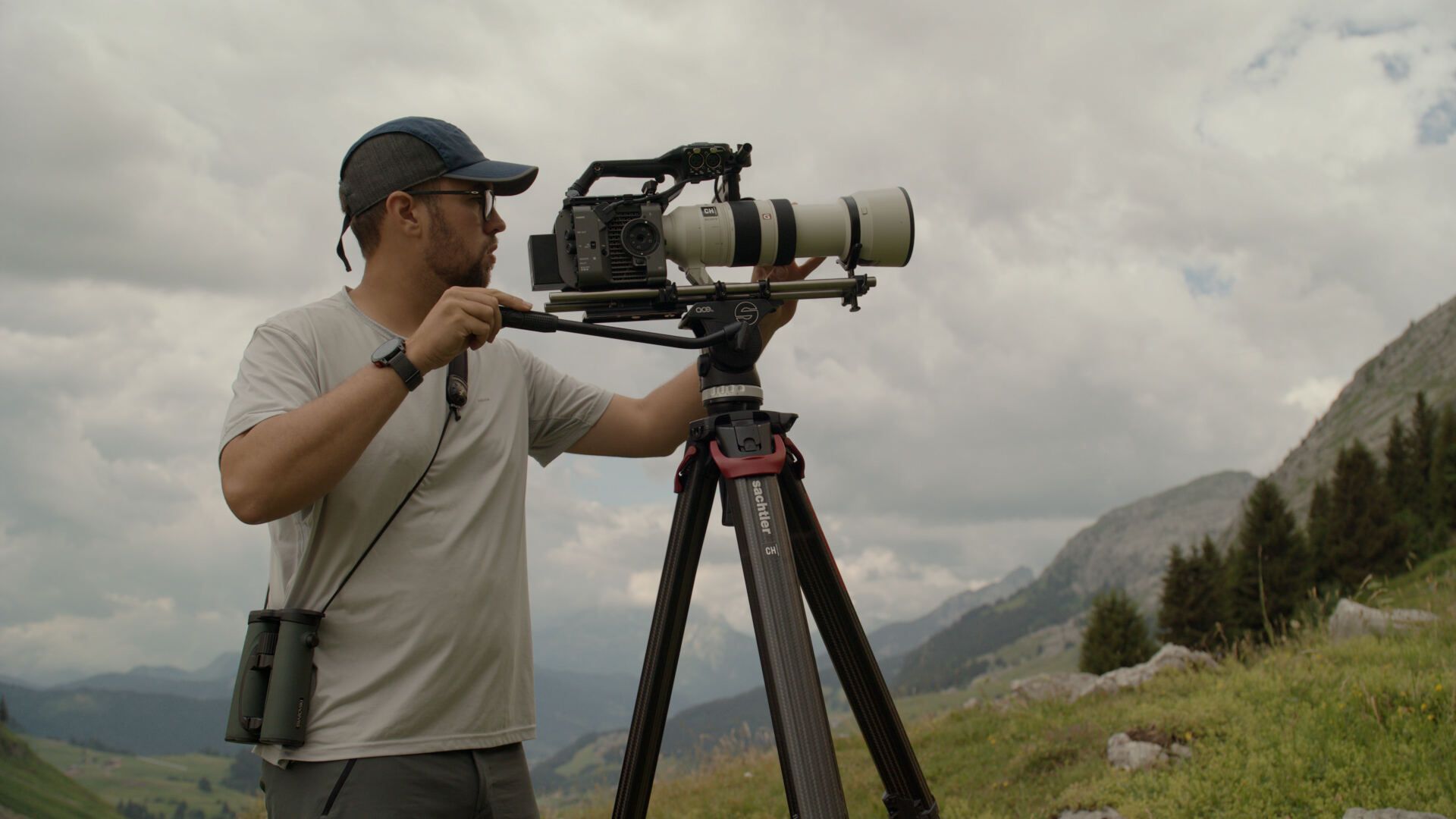 Operating the long lens on a ridge